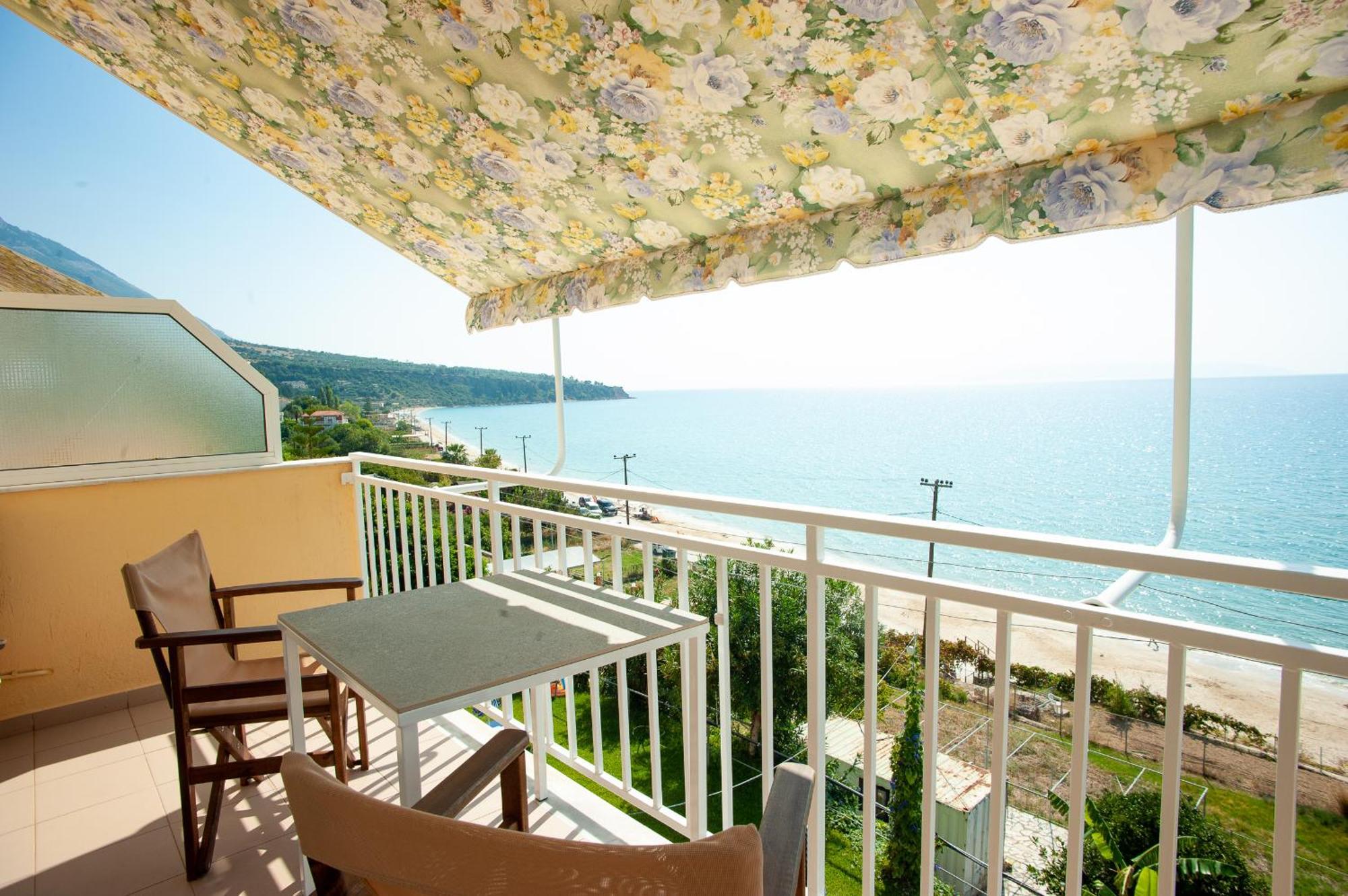 Rosa'S Beach Studios Lourdata  Zewnętrze zdjęcie