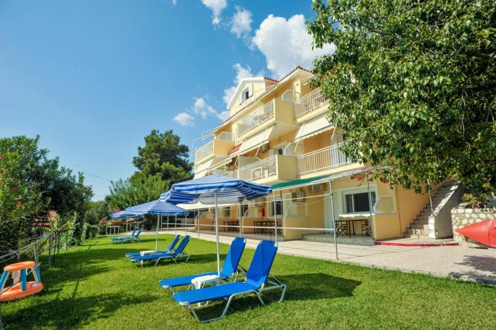 Rosa'S Beach Studios Lourdata  Zewnętrze zdjęcie